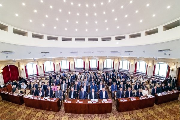 涨8配资 2025新质人才发展高峰论坛暨中国城市新质人才竞争力指数发布会举办