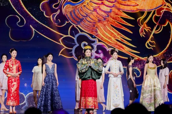 乐盈配资 1颗长安的荔枝，1匹千年的云锦：AI科技让“文明史诗”走进生活…